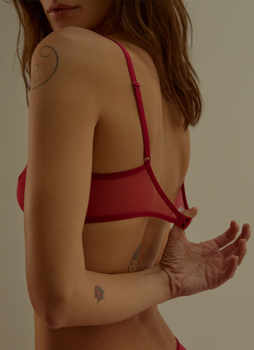 E23K-112G102 , Ženski top